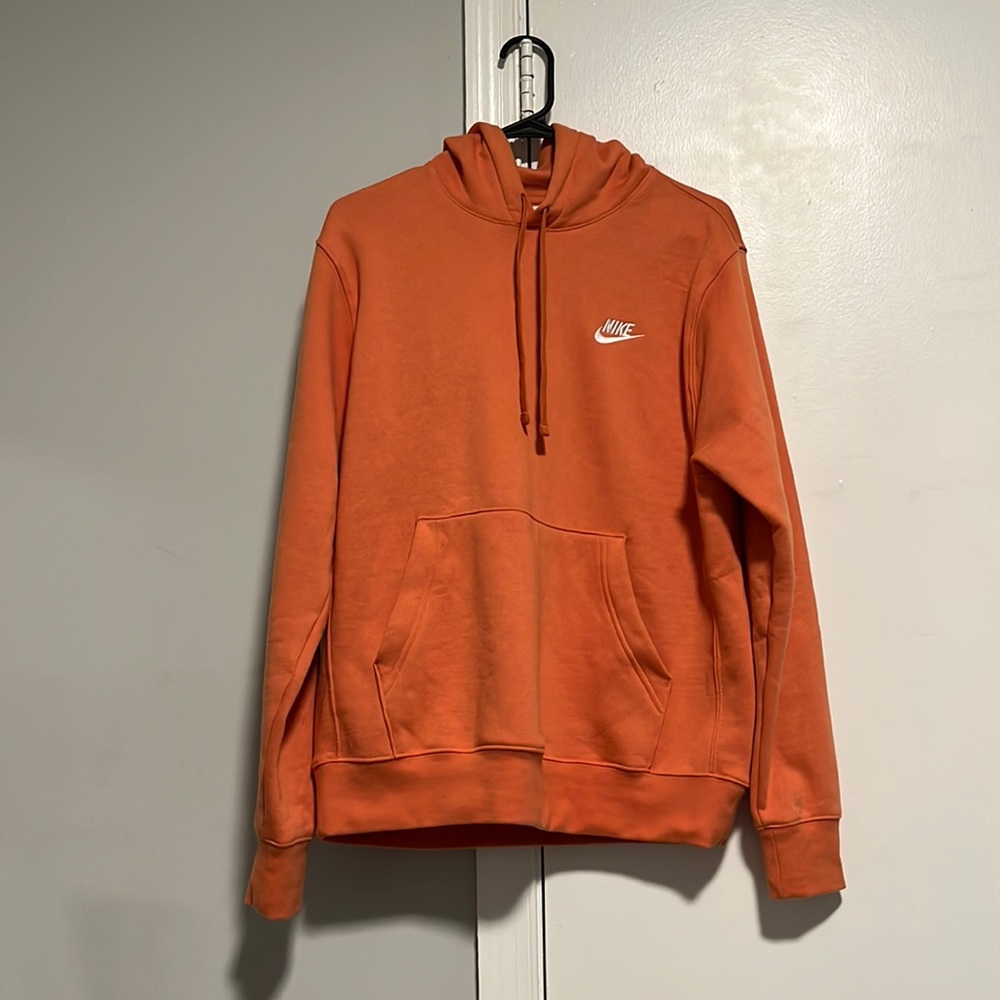 Nike Men’s Sportswear Club Fleece Hoodie